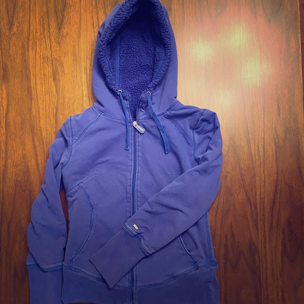 ALO Yoga Sherpa hoodie